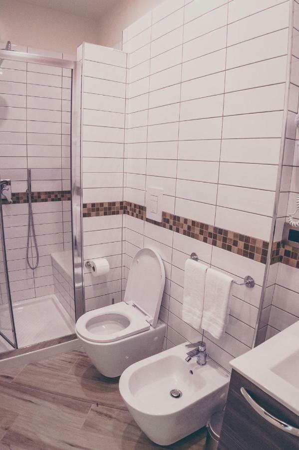 Oltre Il Mare Guest House Gaeta Exterior foto